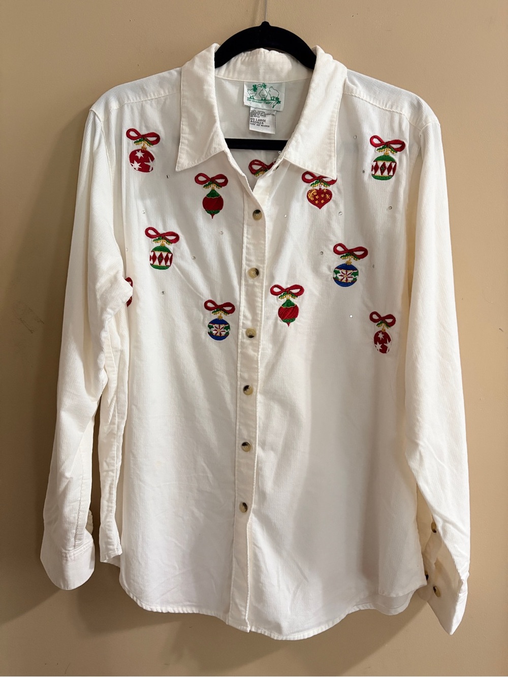 Vintage Off-White Corduroy Embroidered Christmas Ornament Button-Up Shirt Large